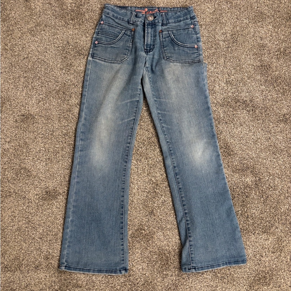 Levi's Women's Straight Leg Blue Jeans Waist 26.5/28, 28” inseam Pink accents
